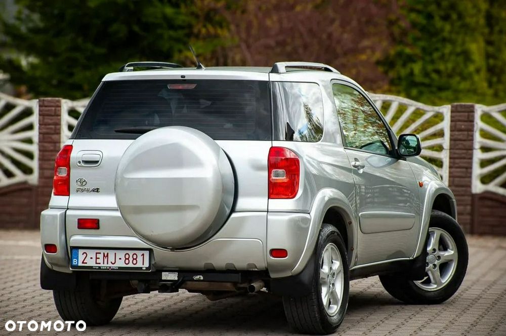 Toyota RAV4 2.0 VVT-i Sol - 4