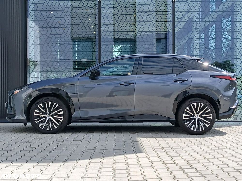 Lexus RZ 450e Omotenashi DIRECT4 - 3