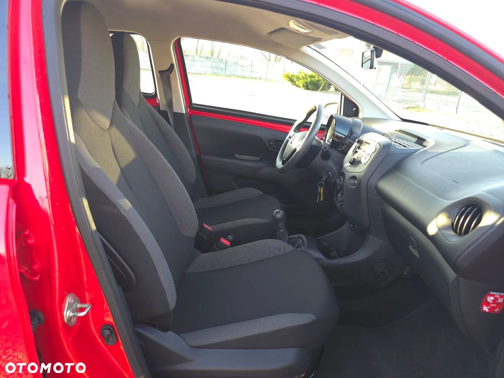 Toyota Aygo x-cite - 16