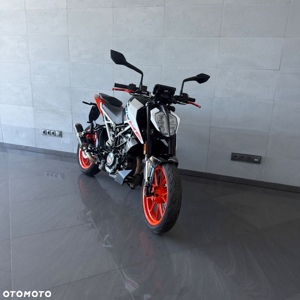 KTM Duke 125 - 4