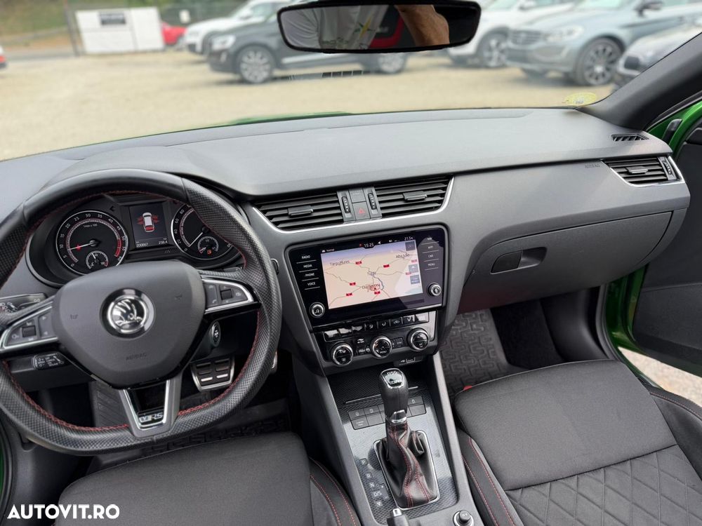 Skoda Octavia 2.0 TDI (Green tec) 4x4 DSG RS - 22