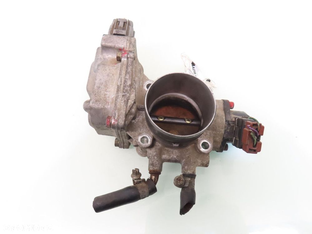 PRZEPUSTNICA MITSUBISHI CARISMA 1.8 GDI - 5