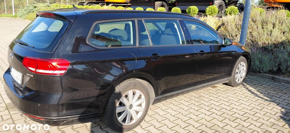 Volkswagen Passat 2.0 TDI BMT Trendline - 4
