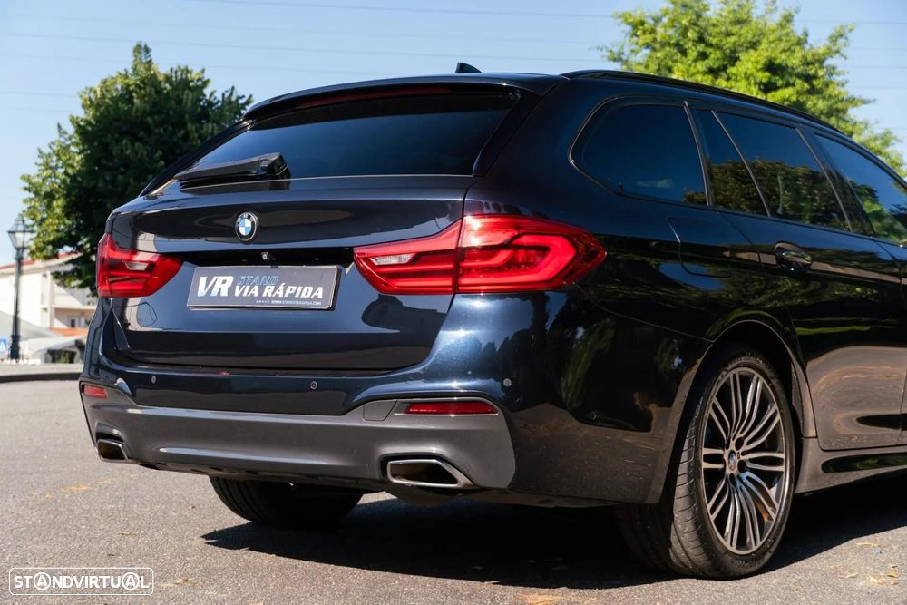 BMW 520 d Pack Desportivo M Auto - 44
