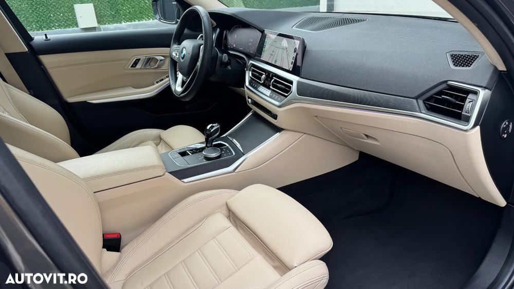 BMW Seria 3 318i Aut. Luxury Line - 13