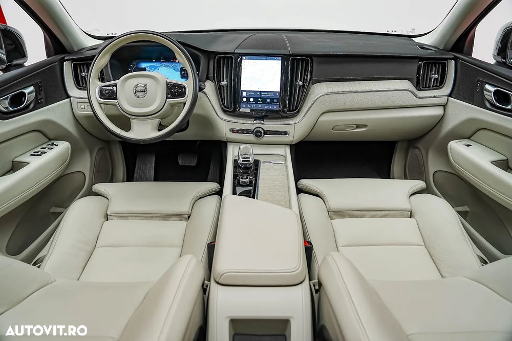 Volvo XC 60 Recharge T6 Twin Engine eAWD Inscription Expression - 16