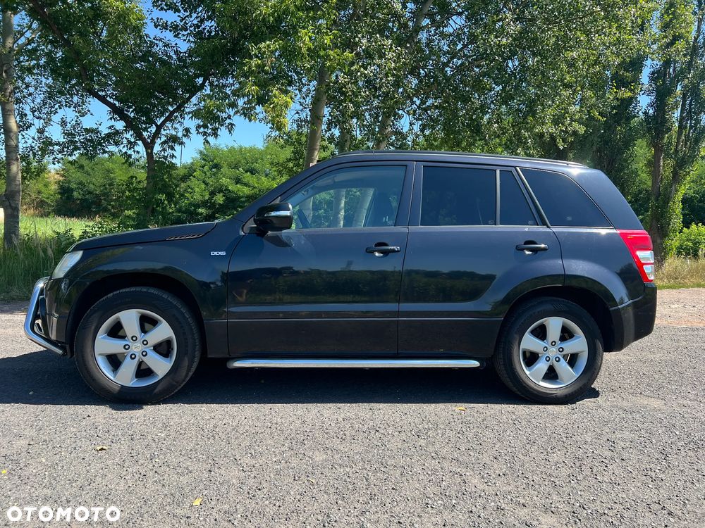 Suzuki Grand Vitara 1.9 DDiS Premium EU5 - 4