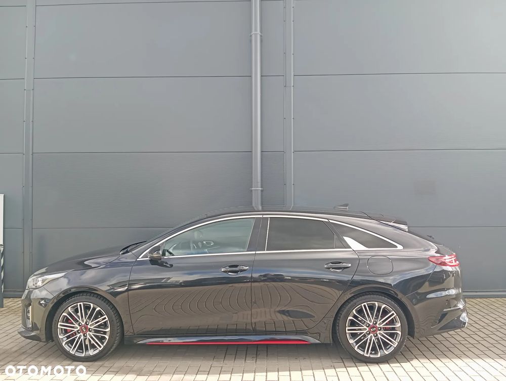 Kia ProCeed 1.6 T-GDI GT DCT - 4