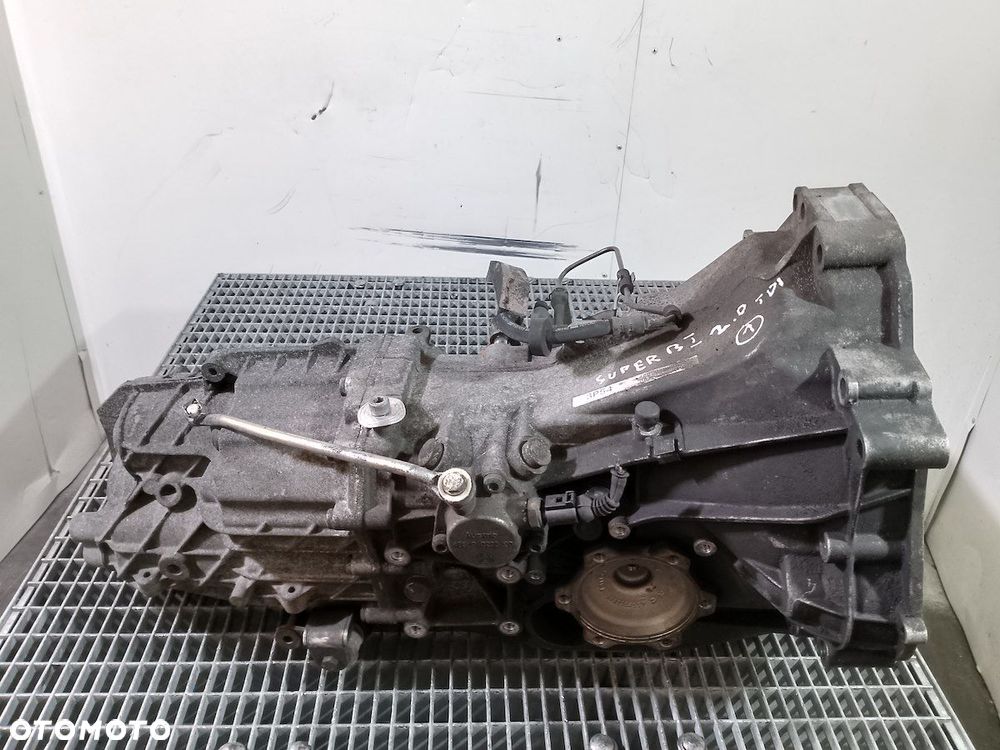 SKRZYNIA BIEGÓW MANUALNA SKODA SUPERB I HPE 2.0 TDI - 1