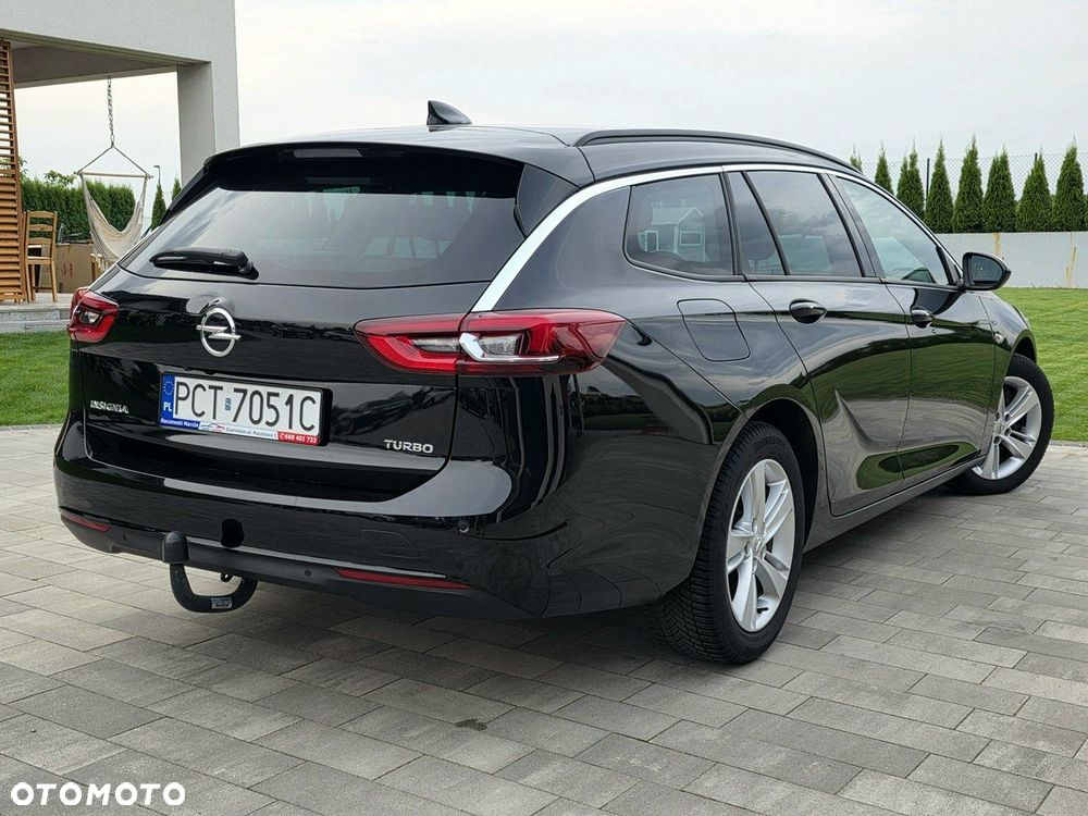 Opel Insignia - 25