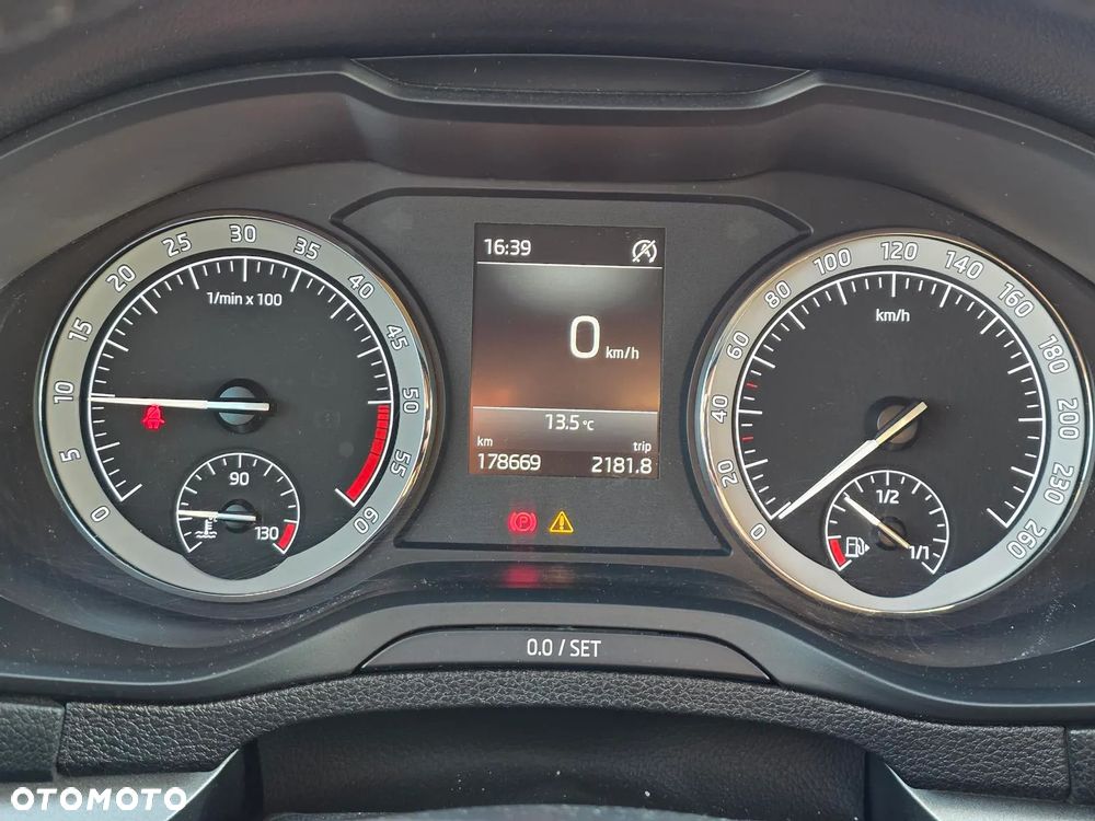 Skoda Karoq 2.0 TDI SCR 4x2 Ambition - 18