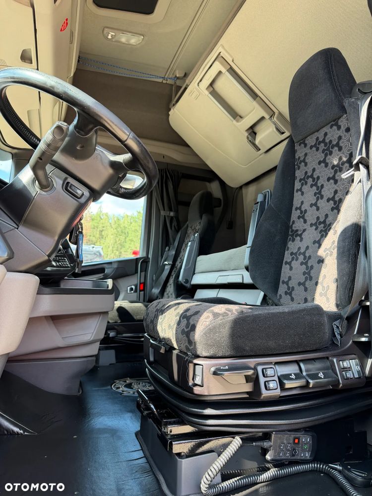 Scania S500 / RETARDER / PARK COOL / KLIMA POSTOJOWA / FULL SERWIS KONTRAKT ASO SCANIA / INTARDER / ŚWIATŁA LED / NAJWIĘKSZE ZBIORNIKI 1400 L / FULL SPOJLERY / CAŁA CZARNA 2021 ROK !! - 15