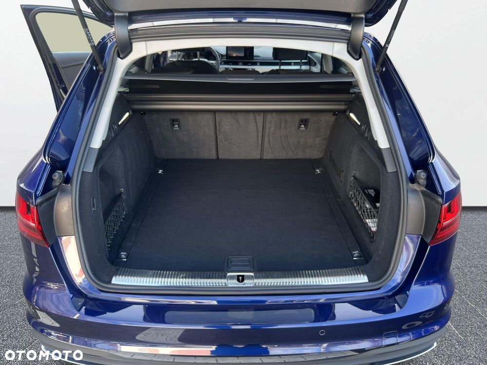 Audi A4 Avant - 9