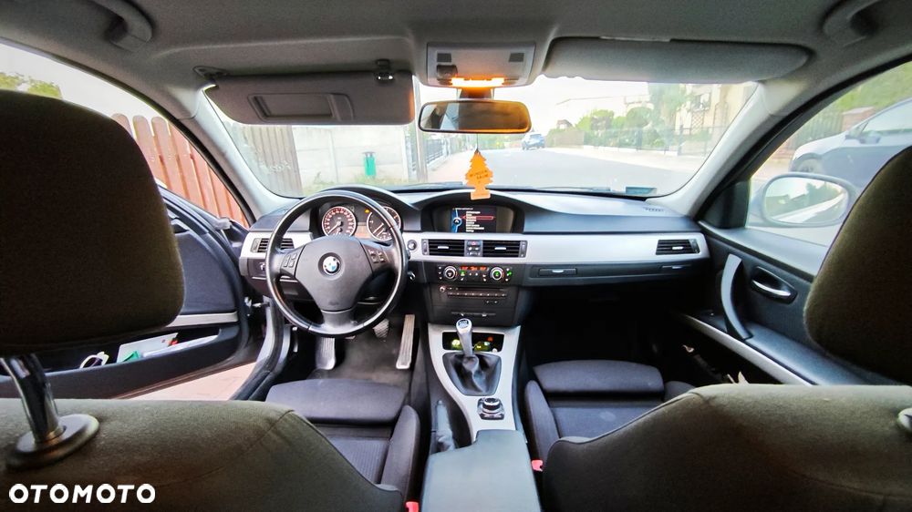 BMW Seria 3 320d - 18