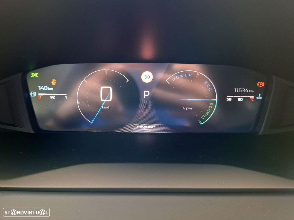 Peugeot 208 1.2 Hybrid Allure e-DCS6 - 18