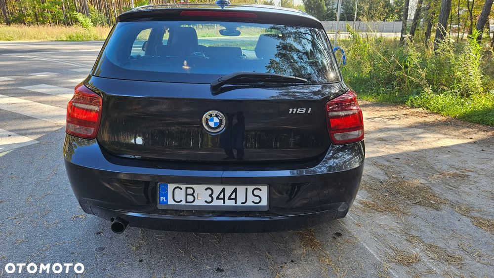 BMW Seria 1 118i Urban Line - 4