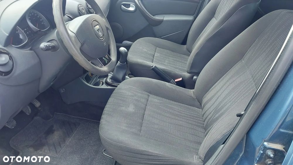 Dacia Duster 1.6 - 10