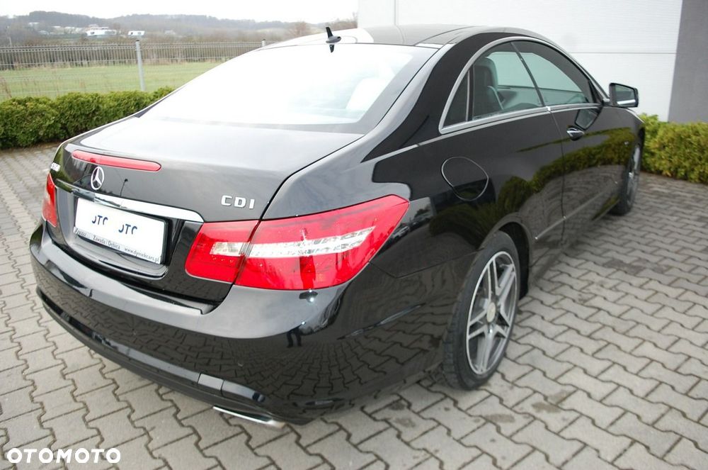 Mercedes-Benz Klasa E - 4