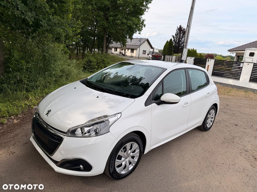 Peugeot 208 PureTech 82 Allure - 1