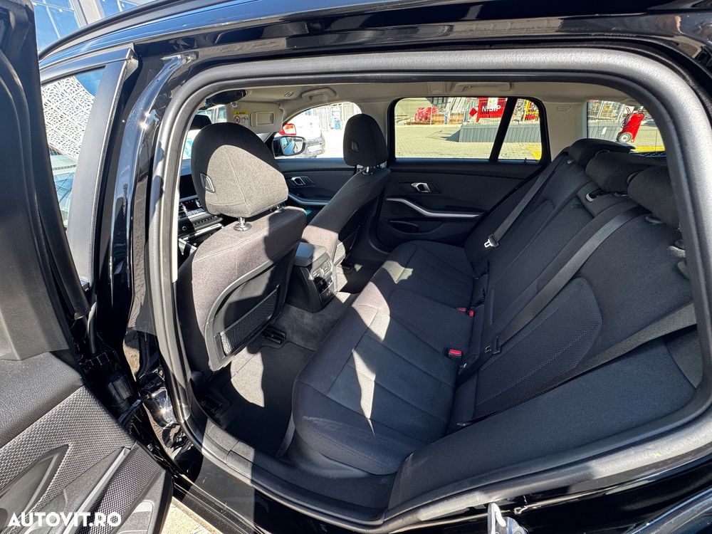 BMW 3 Series 2020 — imagine 13
