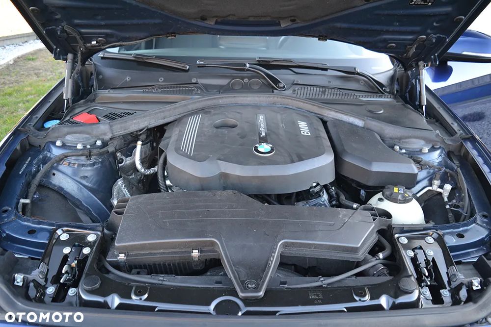 BMW Seria 1 - 35