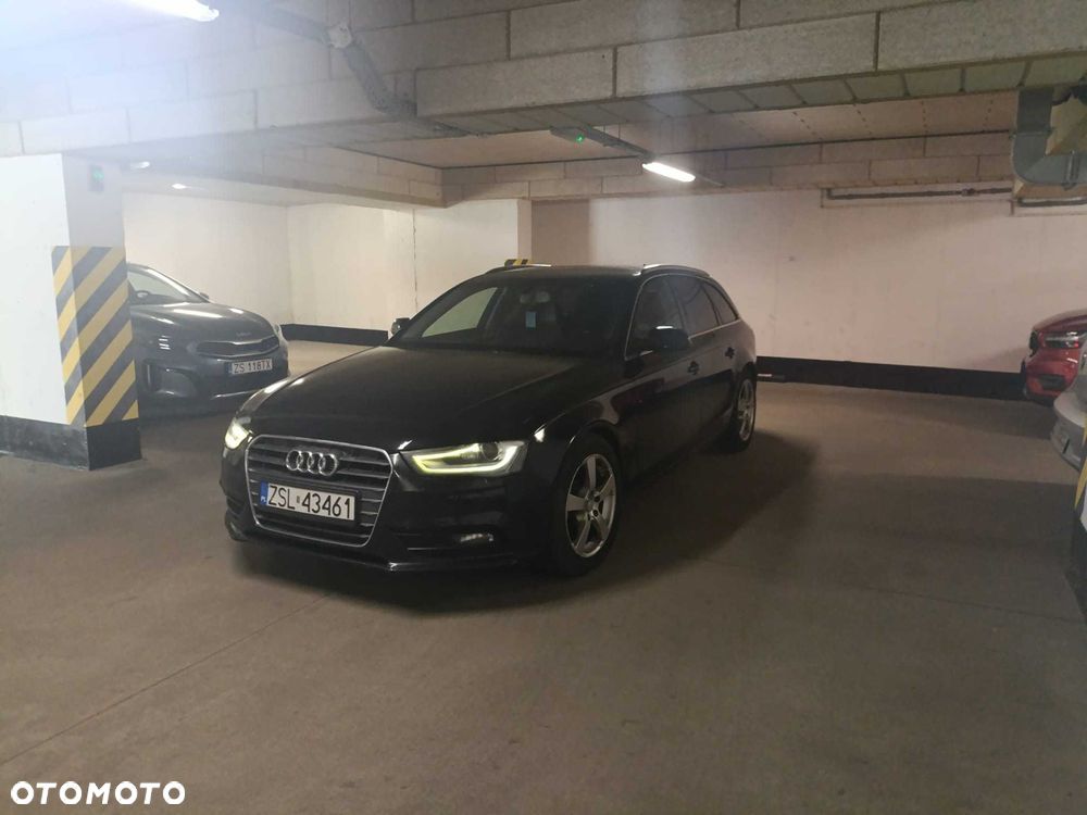 Audi A4 Avant - 1