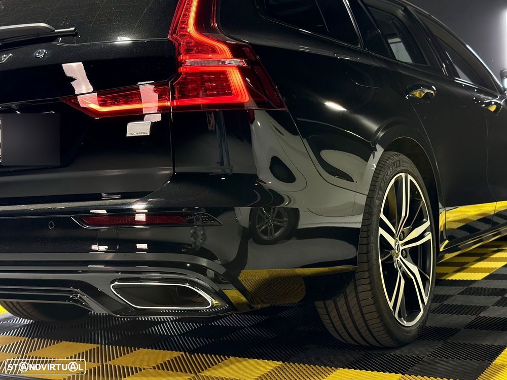 Volvo V60 2.0 T6 AWD TE R-Design - 19