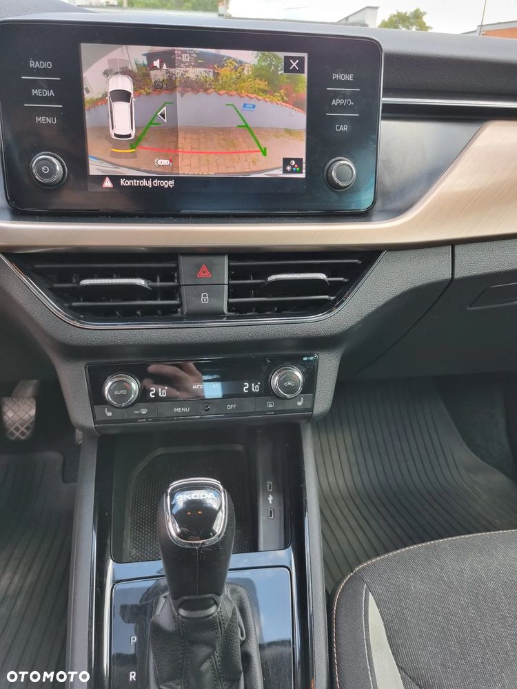Skoda Kamiq 1.0 TSI Style DSG - 10