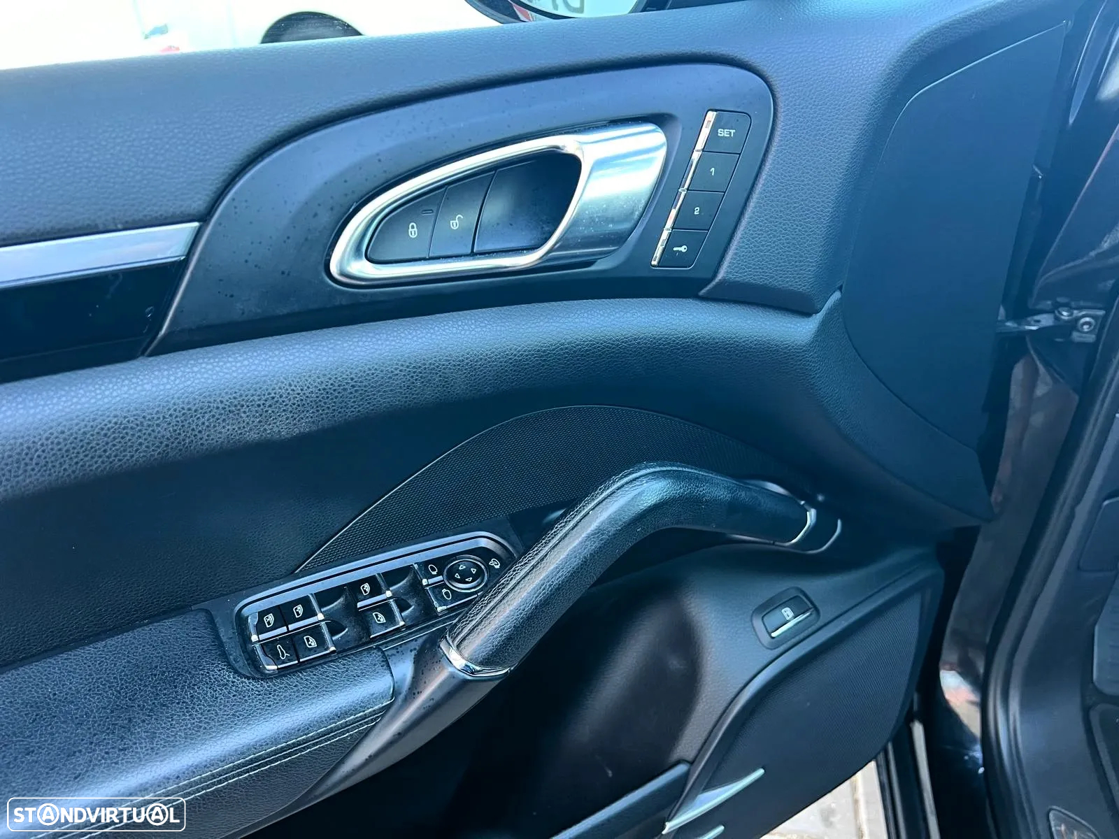 Porsche Cayenne S Hybrid - 15