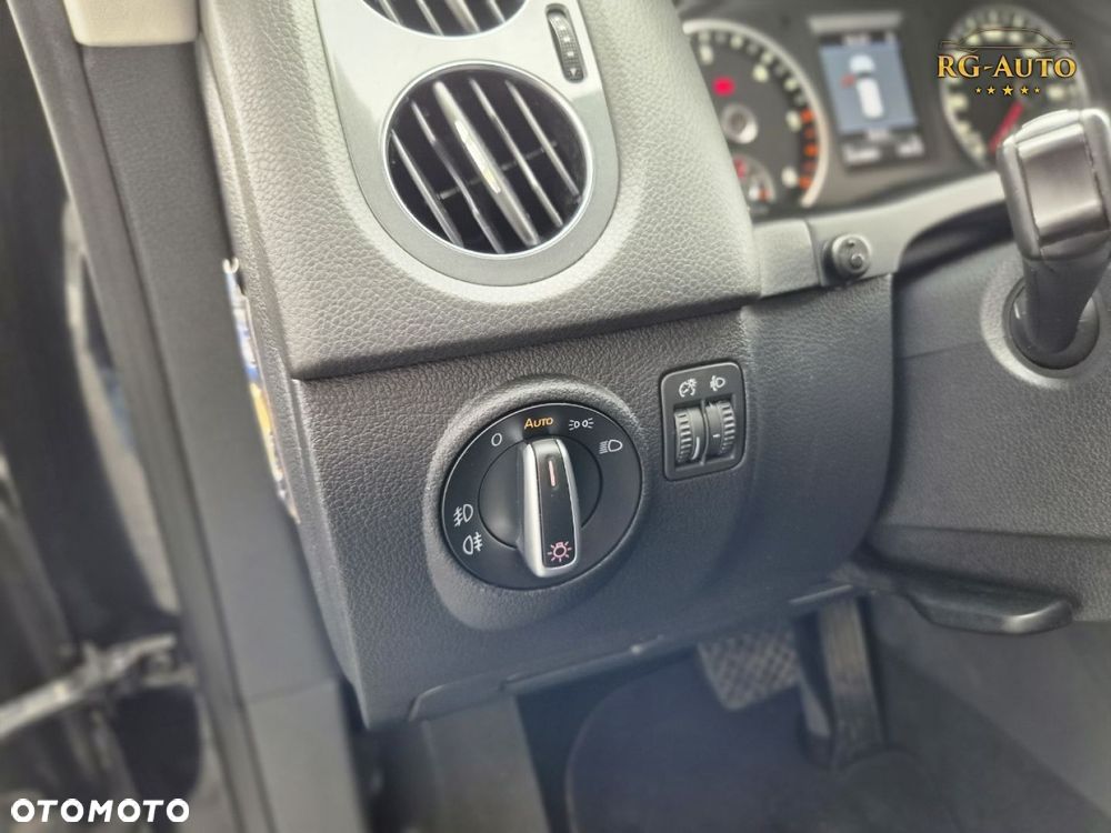 Volkswagen Tiguan - 37