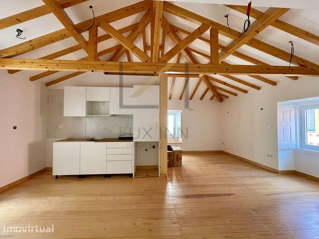 Apartamento T0 em Constância - Grande imagem: 2/25