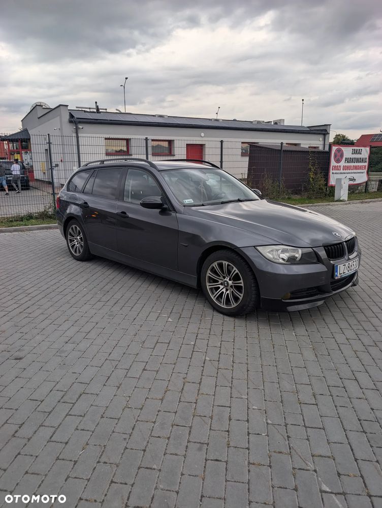 BMW Seria 3 - 1