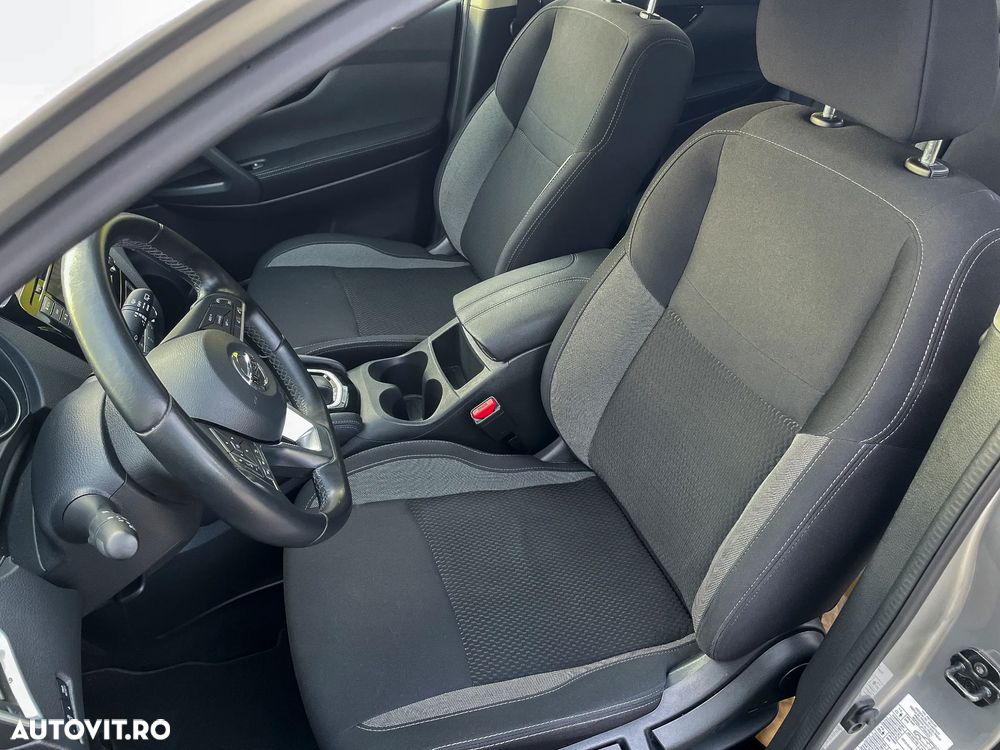 Nissan Qashqai 1.3 l MHEV X-Tronic N-Connecta - 12
