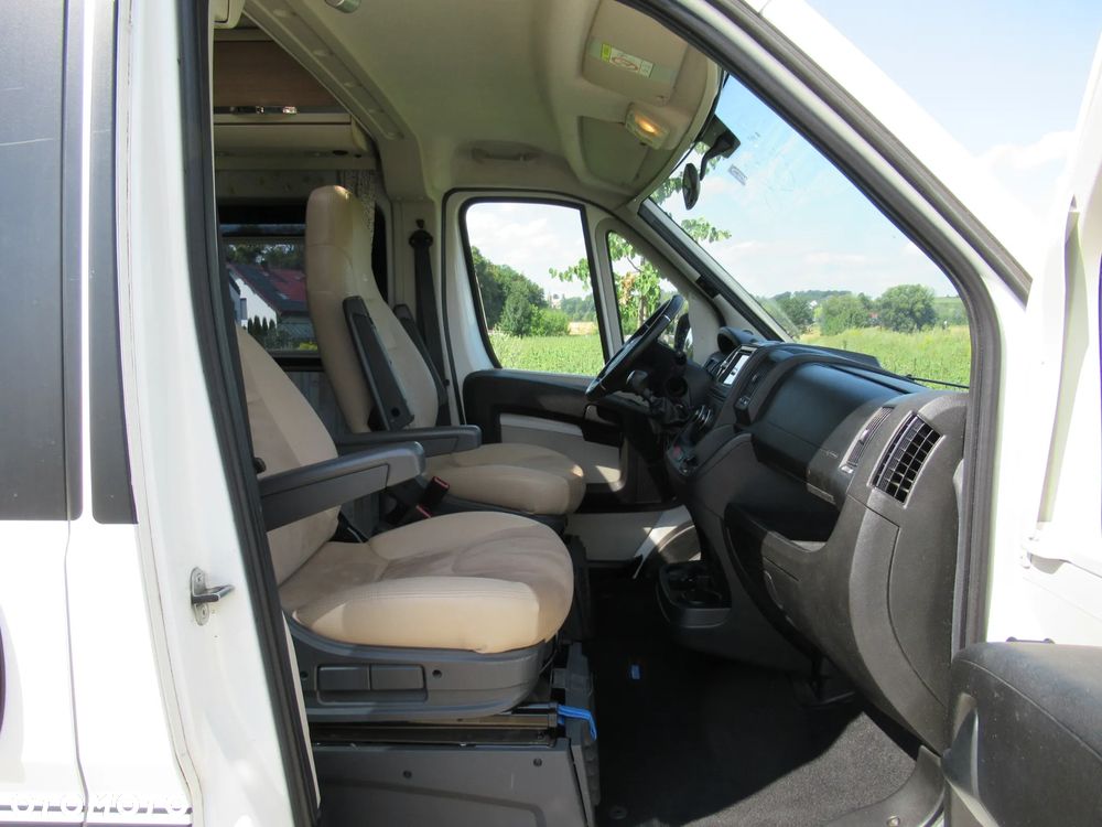 Adria Twin 640 SLX - 17