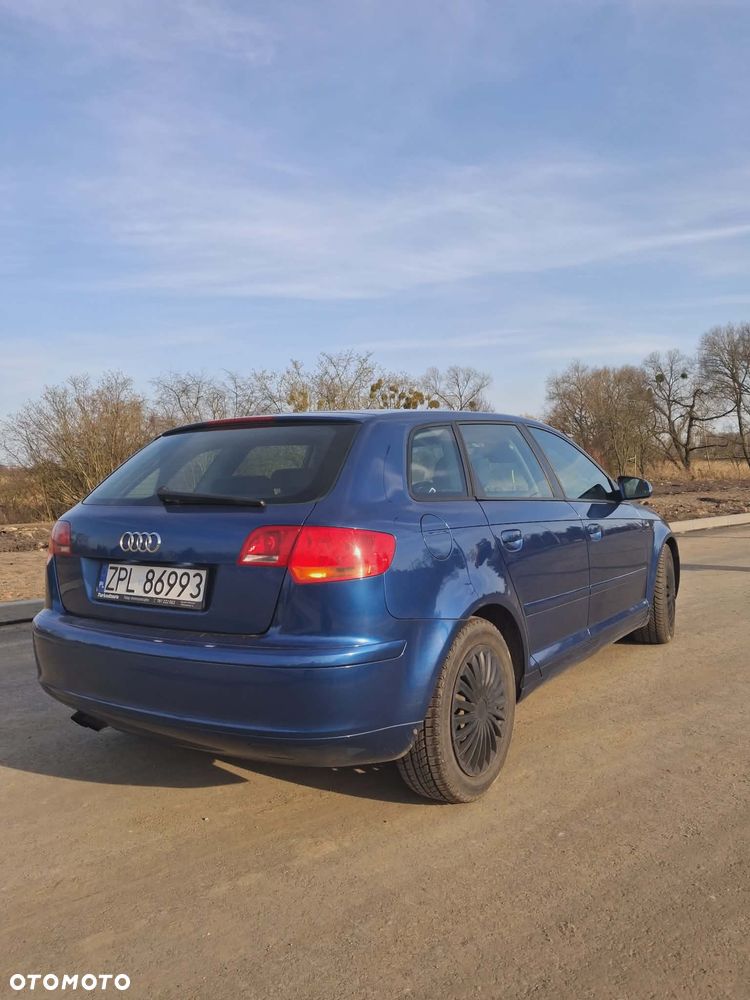Audi A3 Sportback 2.0 TDI Ambition - 9