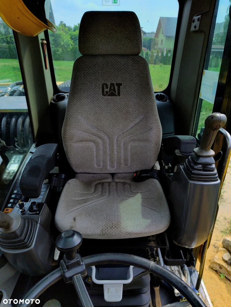 Caterpillar M316D - 12