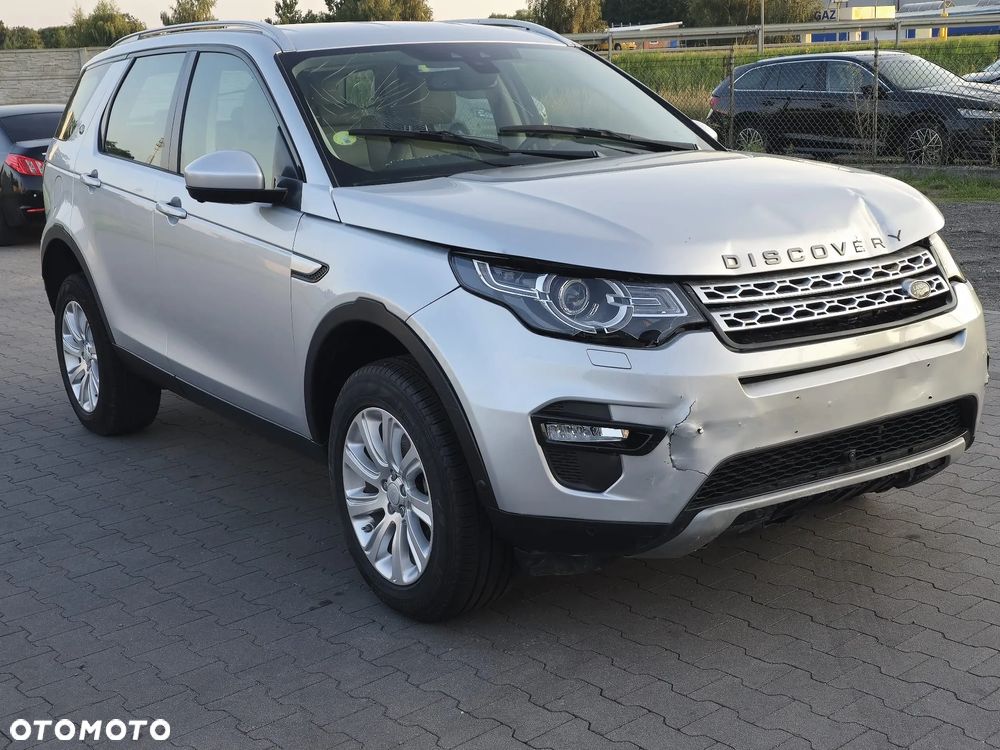 Land Rover Discovery Sport TD4 HSE Luxury - 5