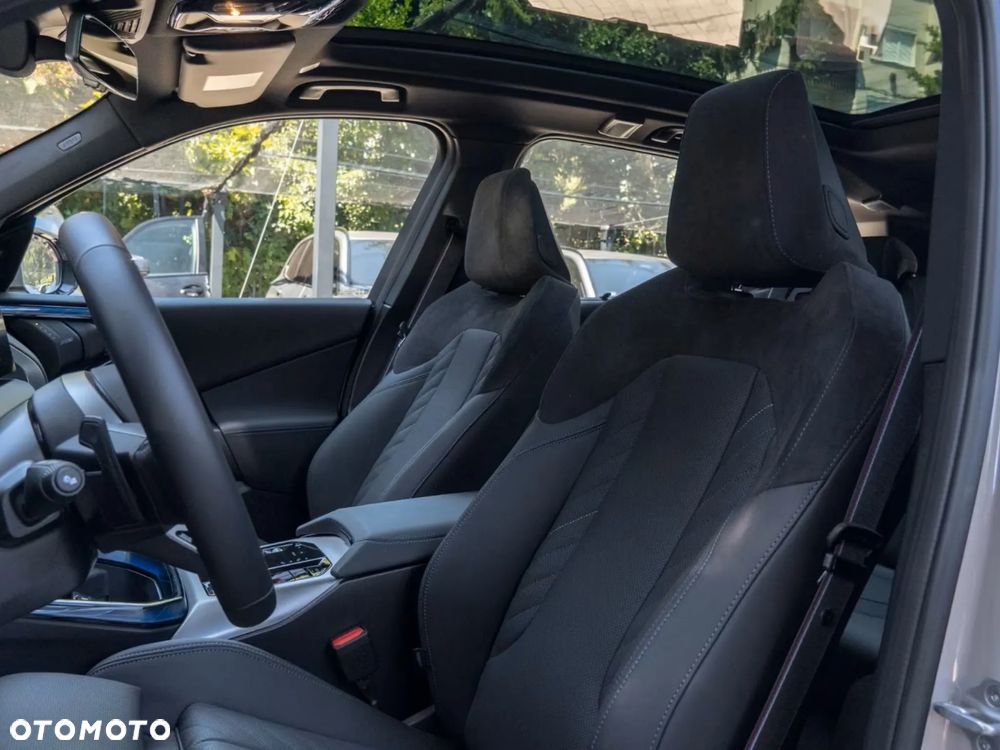BMW X3 xDrive20d mHEV - 17