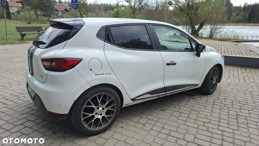 Renault Clio - 4