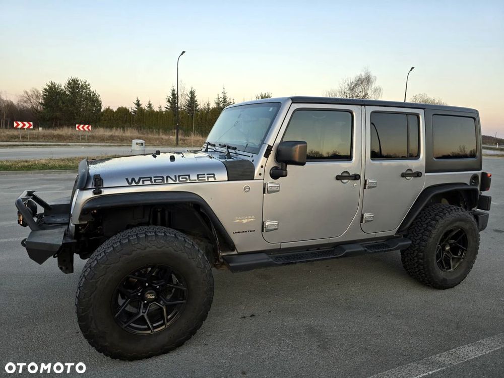 Jeep Wrangler 3.6 Unlim Sahara - 10