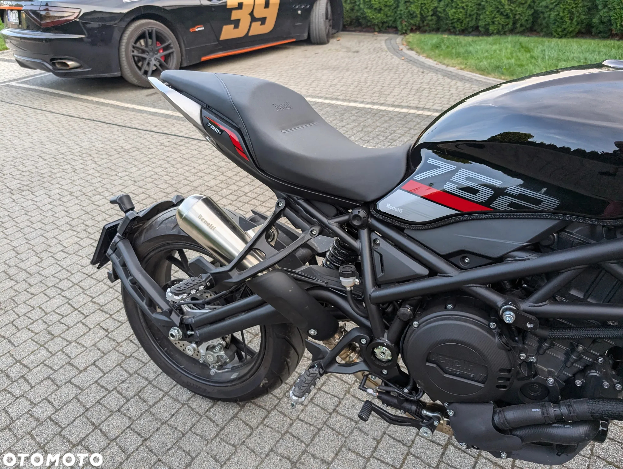 Benelli 752 S - 9