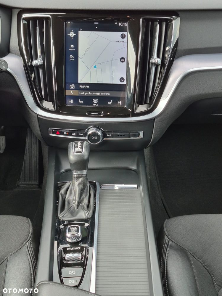 Volvo V60 D4 - 15