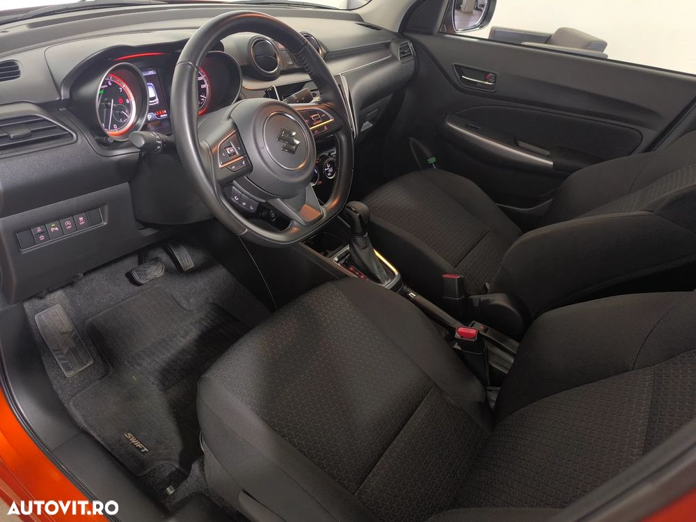 Suzuki Swift 1.2 Dualjet 12V MHEV CVT Spirit - 14