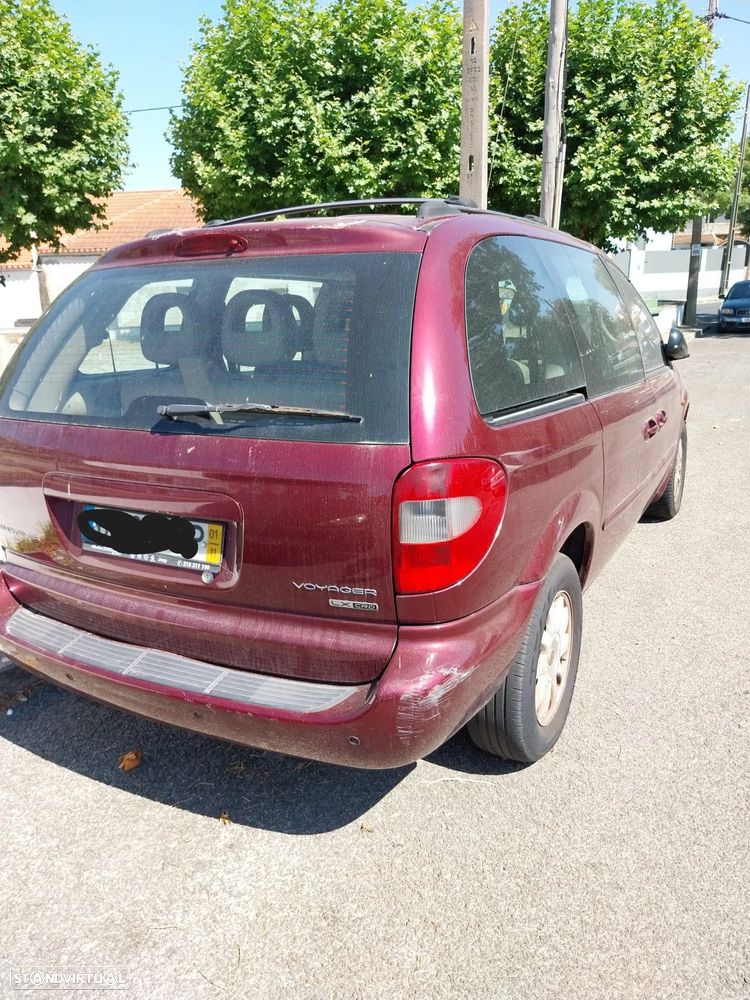 Chrysler Grand Voyager - 3