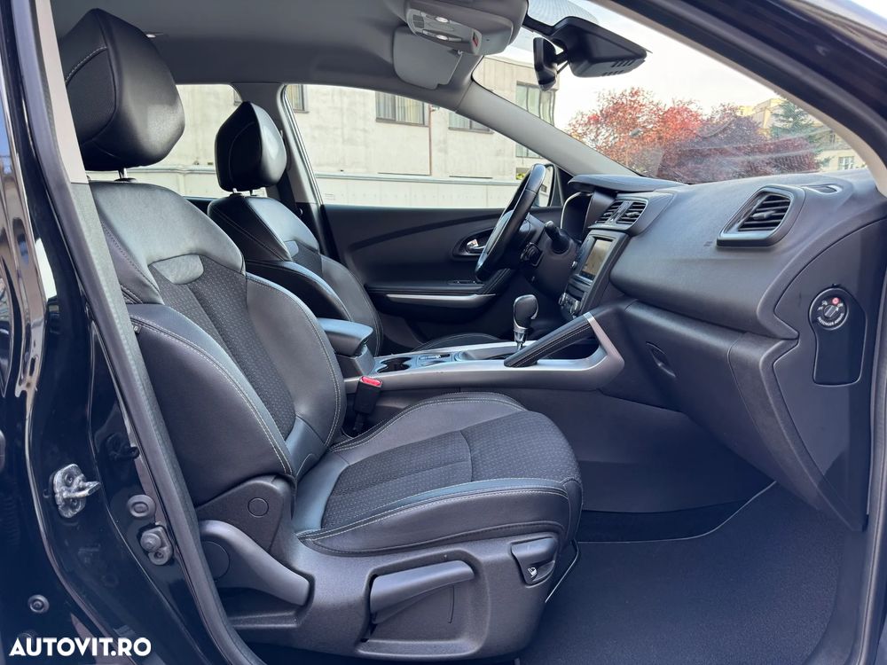 Renault Kadjar Energy dCi 110 EDC Bose Edition - 16