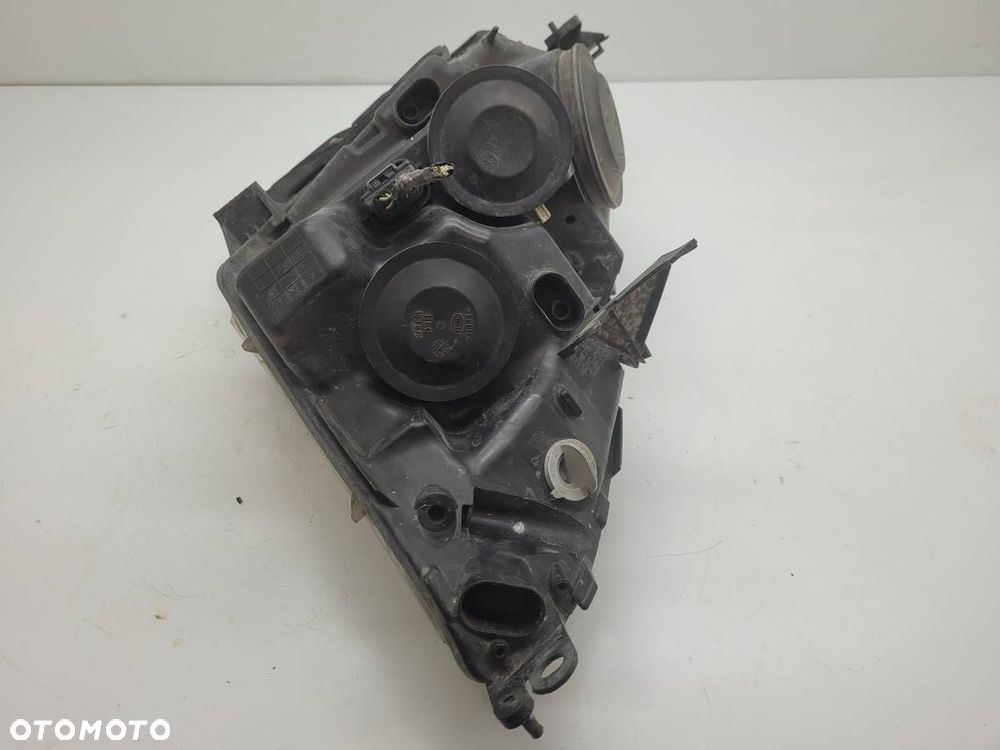 LAMPA PRZÓD PRZEDNIA PRAWA CITROEN C4 GRAND PICASSO I EU - 6