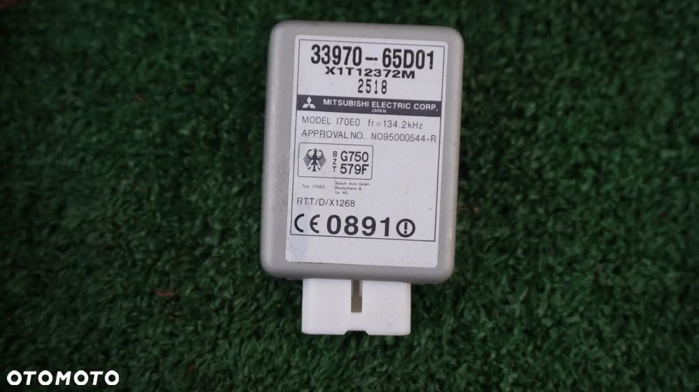 Suzuki Grand Vitara XL7 2.7 V6  czujnik modul immobilizer 33970-65D01