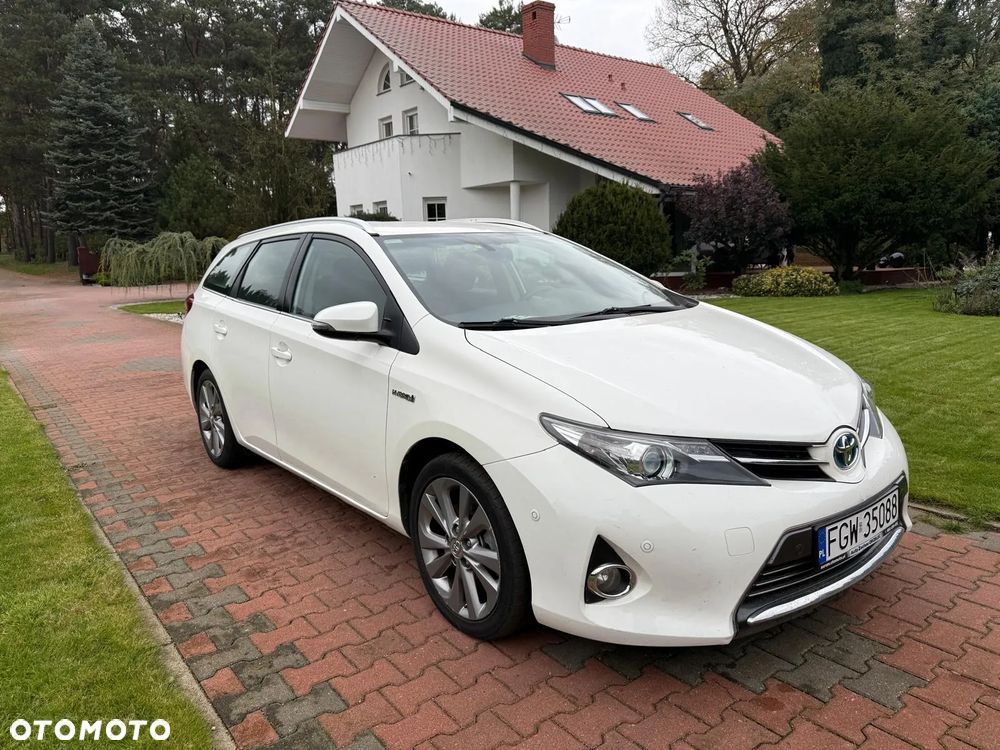 Toyota Auris 1.8 HSD Luna - 20