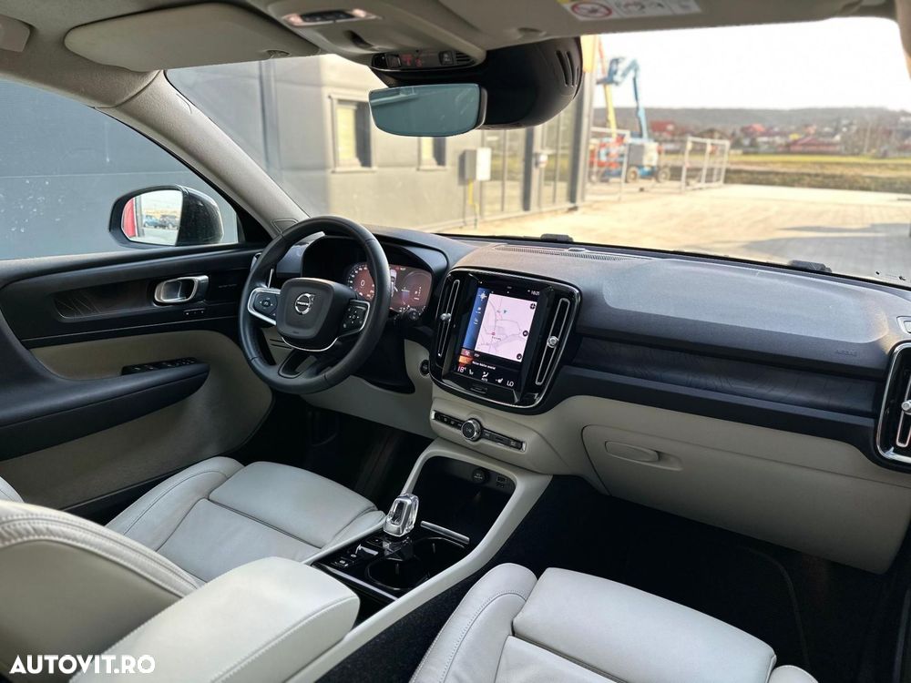 Volvo XC 40 Recharge T5 Twin Engine AT7 R-Design - 19