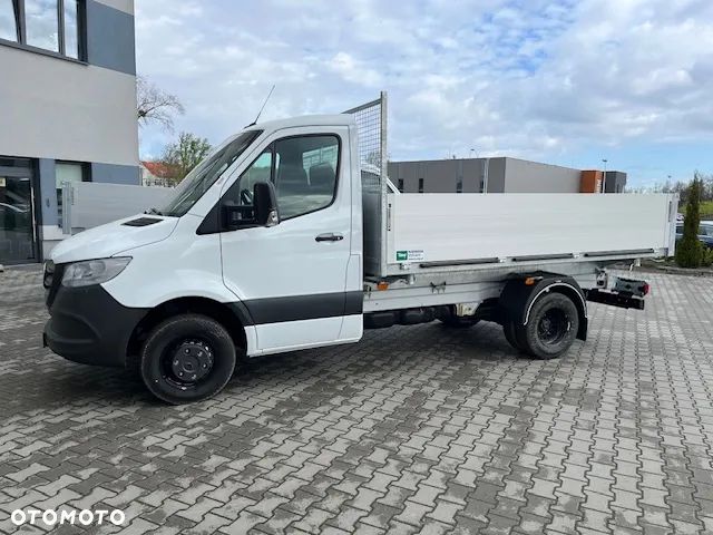 Mercedes-Benz Sprinter 517 CDI - 1